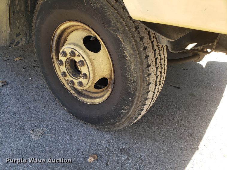 image for item DH2870 1994 Chevrolet P30 delivery van