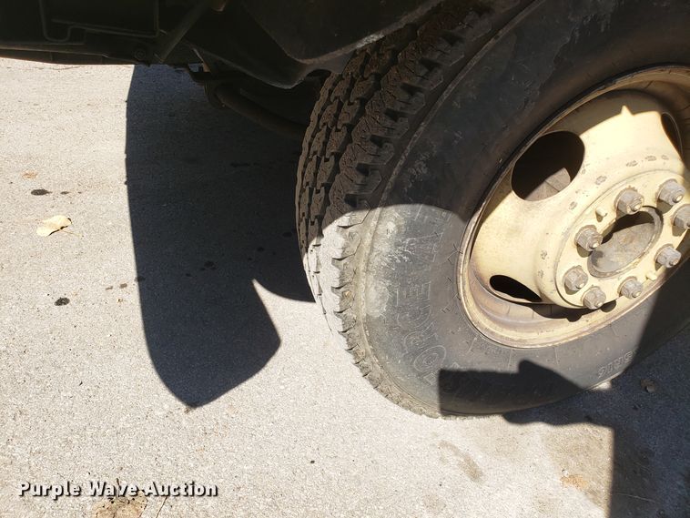 image for item DH2870 1994 Chevrolet P30 delivery van