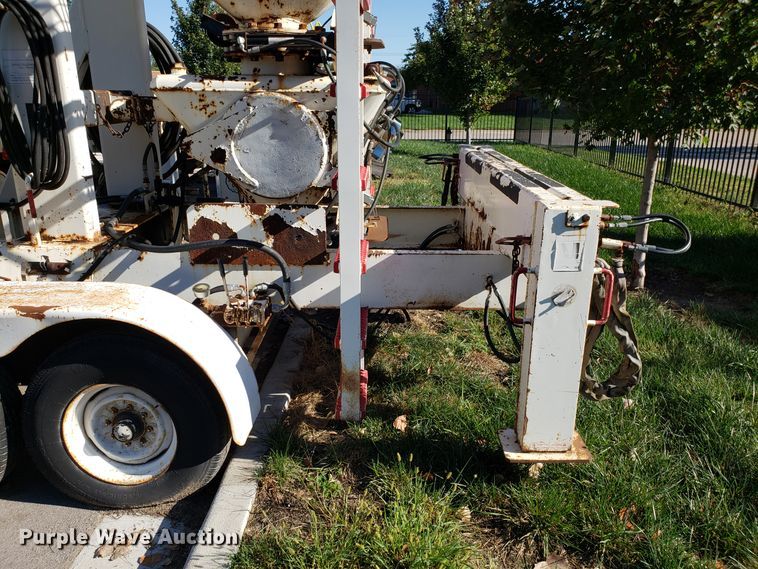 image for item DH2871 Clean Earth vacuum unloader