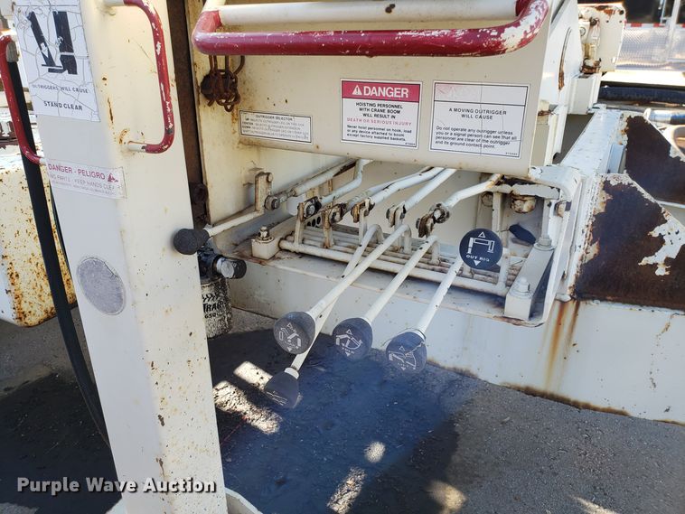 image for item DH2871 Clean Earth vacuum unloader