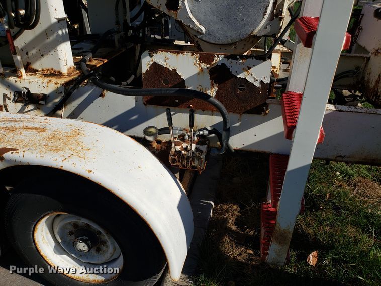 image for item DH2871 Clean Earth vacuum unloader