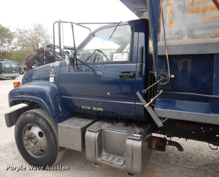 image for item DH5288 1997 Chevrolet C7500 dump truck
