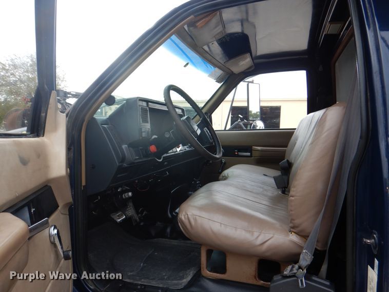 image for item DH5288 1997 Chevrolet C7500 dump truck