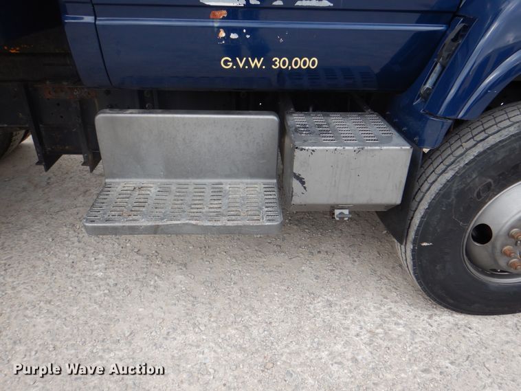 image for item DH5288 1997 Chevrolet C7500 dump truck