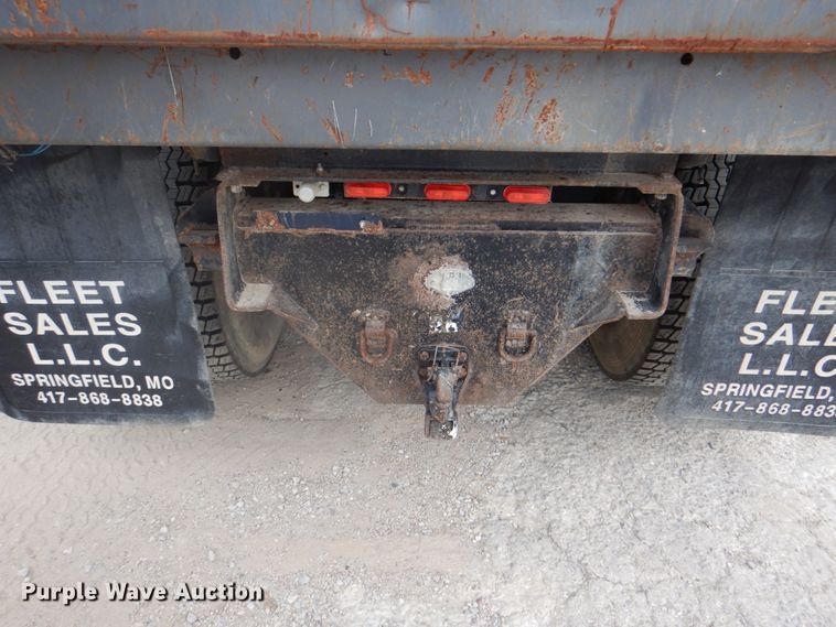 image for item DH5288 1997 Chevrolet C7500 dump truck