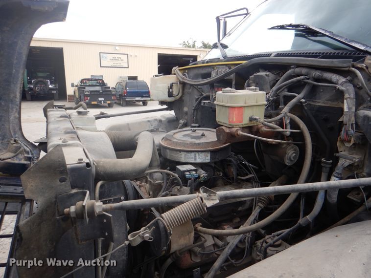 image for item DH5288 1997 Chevrolet C7500 dump truck