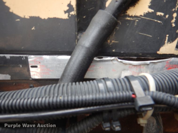 image for item DH5289 1995 White GMC WG hydrovac truck