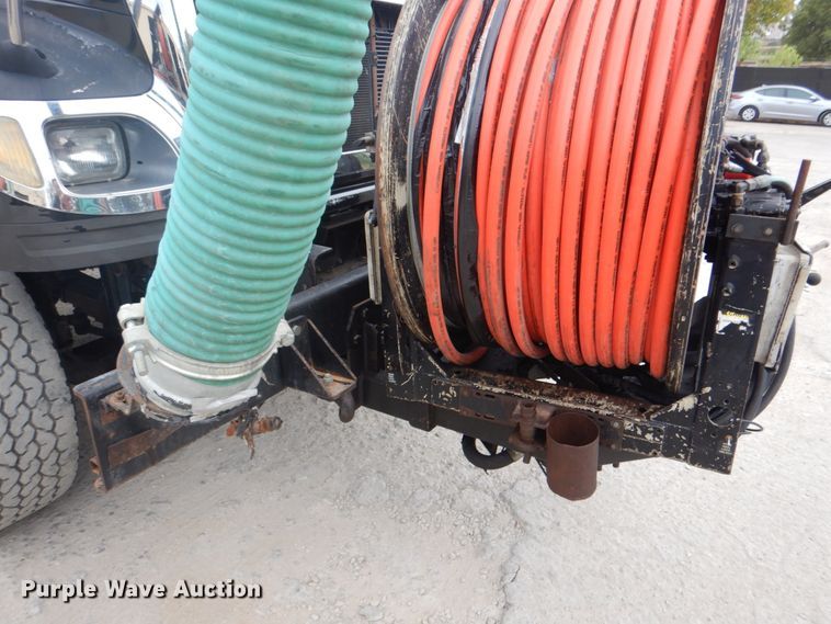 image for item DH5290 2006 International 7600 hydrovac truck