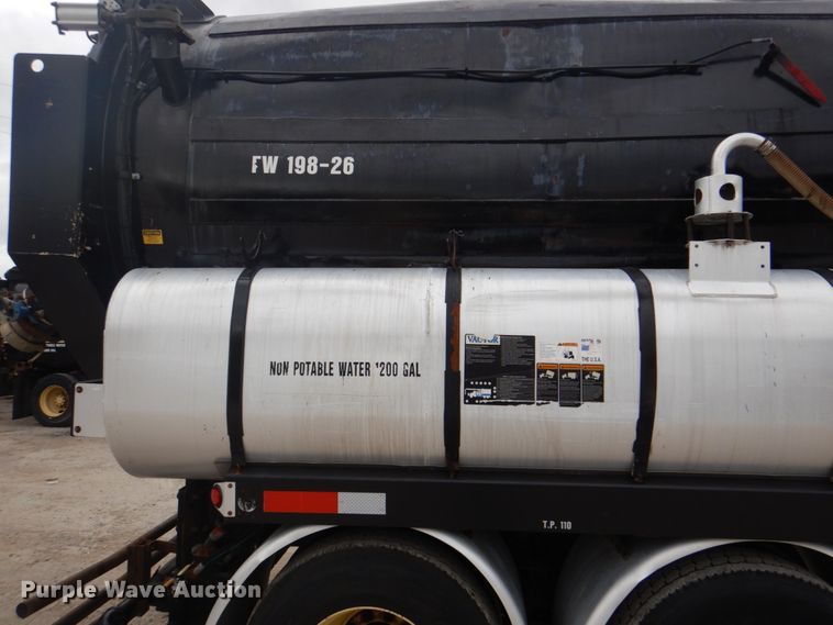 image for item DH5290 2006 International 7600 hydrovac truck