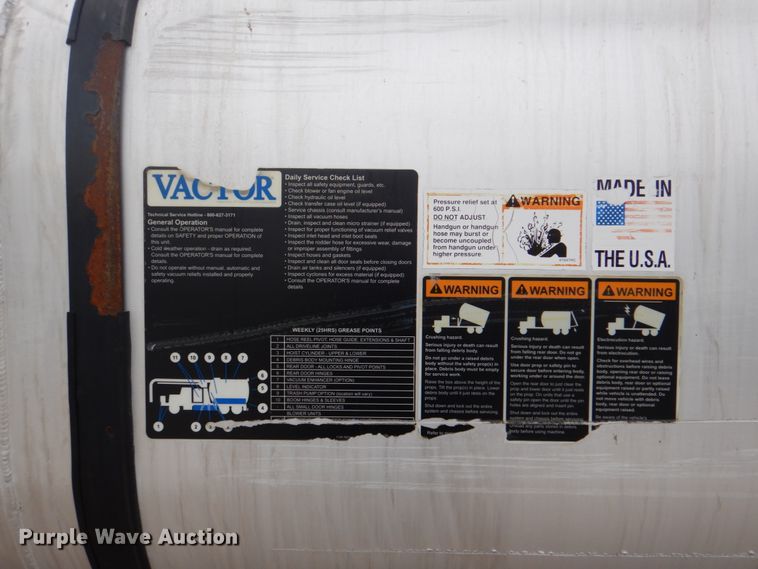 image for item DH5290 2006 International 7600 hydrovac truck