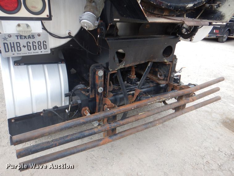 image for item DH5290 2006 International 7600 hydrovac truck