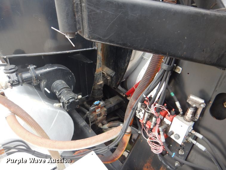 image for item DH5290 2006 International 7600 hydrovac truck