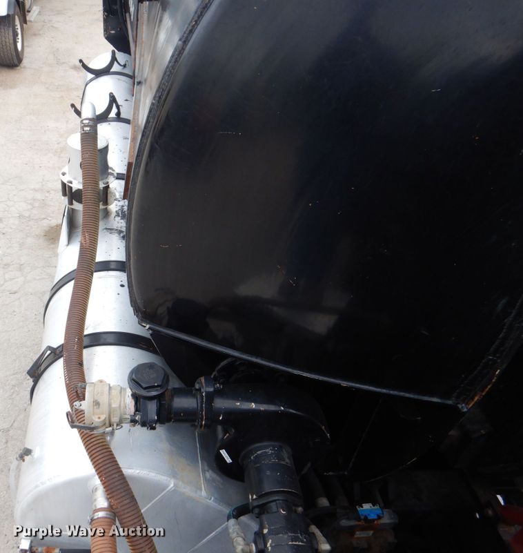 image for item DH5290 2006 International 7600 hydrovac truck