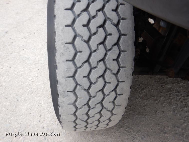 image for item DH5290 2006 International 7600 hydrovac truck