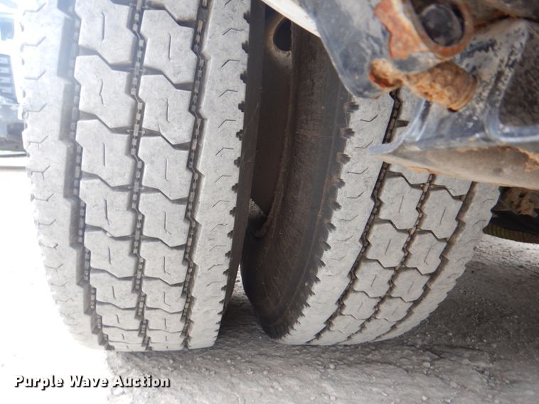 image for item DH5290 2006 International 7600 hydrovac truck