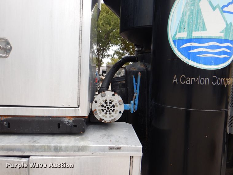 image for item DH5291 2008 International 7600 hydro excavation truck