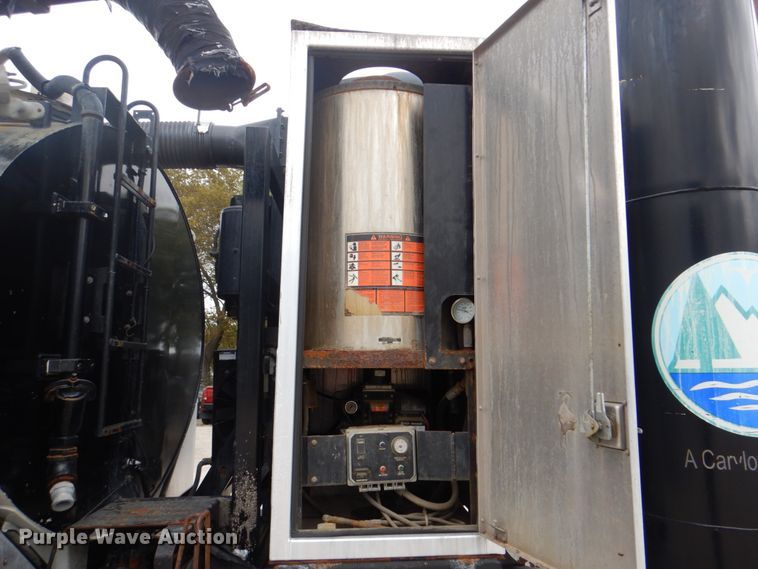 image for item DH5291 2008 International 7600 hydro excavation truck