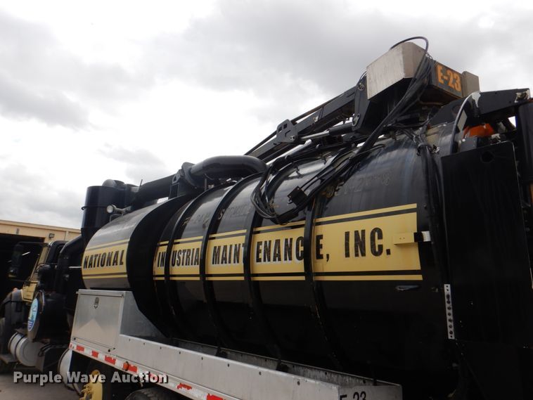 image for item DH5291 2008 International 7600 hydro excavation truck