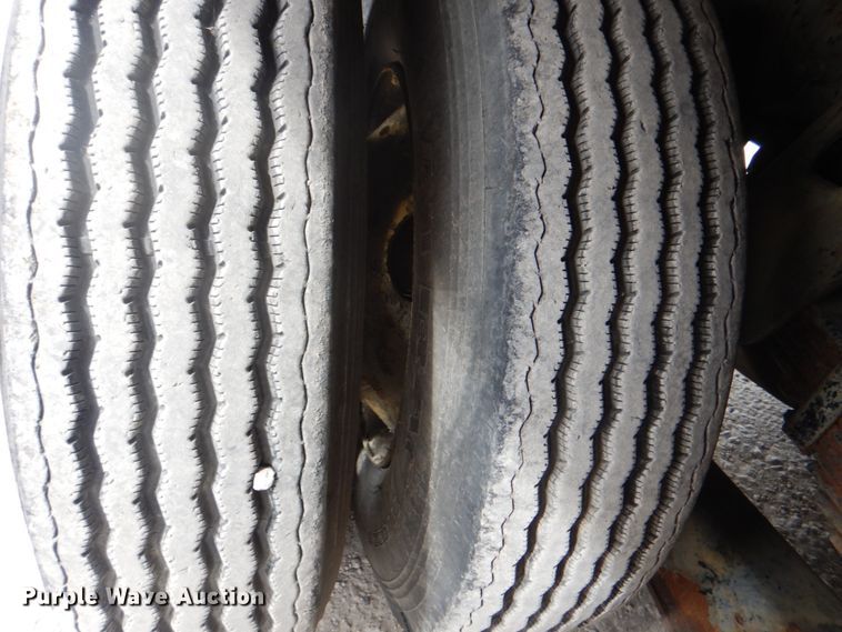 image for item DH5291 2008 International 7600 hydro excavation truck