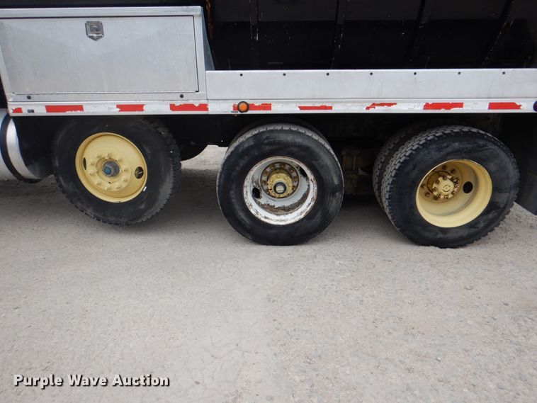 image for item DH5291 2008 International 7600 hydro excavation truck