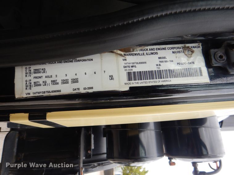 image for item DH5291 2008 International 7600 hydro excavation truck