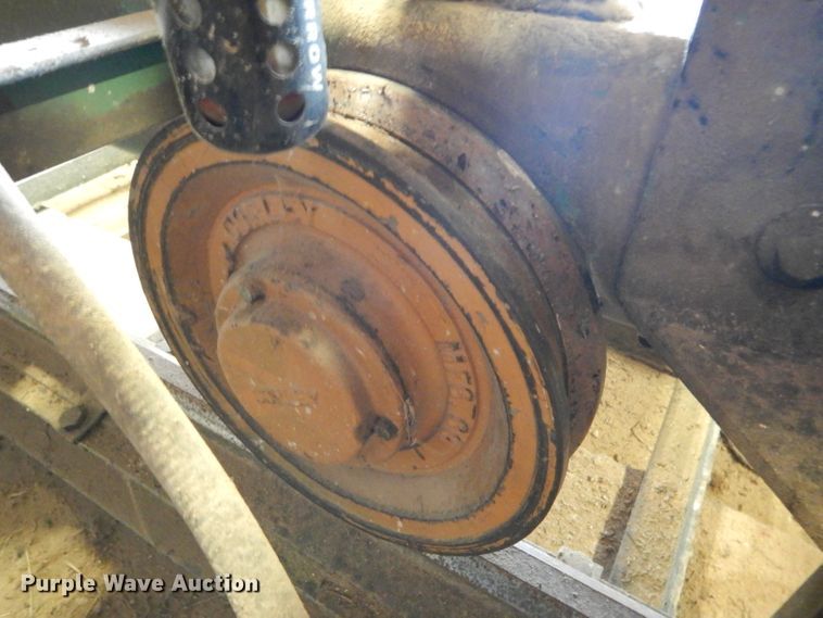 image for item DH6148 Mcdonough band saw sawmill