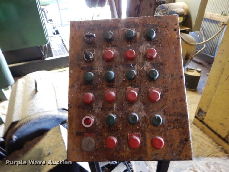 image for item DH6148 Mcdonough band saw sawmill