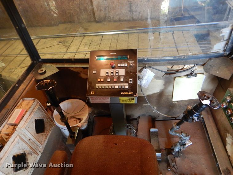 image for item DH6148 Mcdonough band saw sawmill