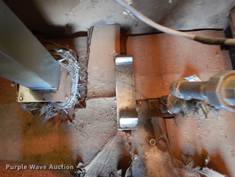 image for item DH6148 Mcdonough band saw sawmill