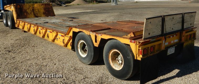 image for item DH6171 1977 Load King 302DFP equipment trailer