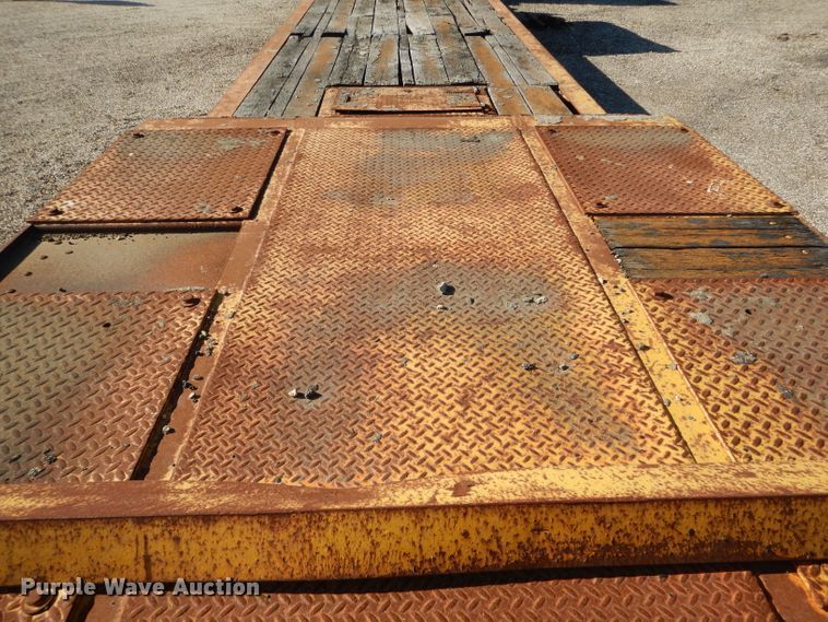 image for item DH6171 1977 Load King 302DFP equipment trailer