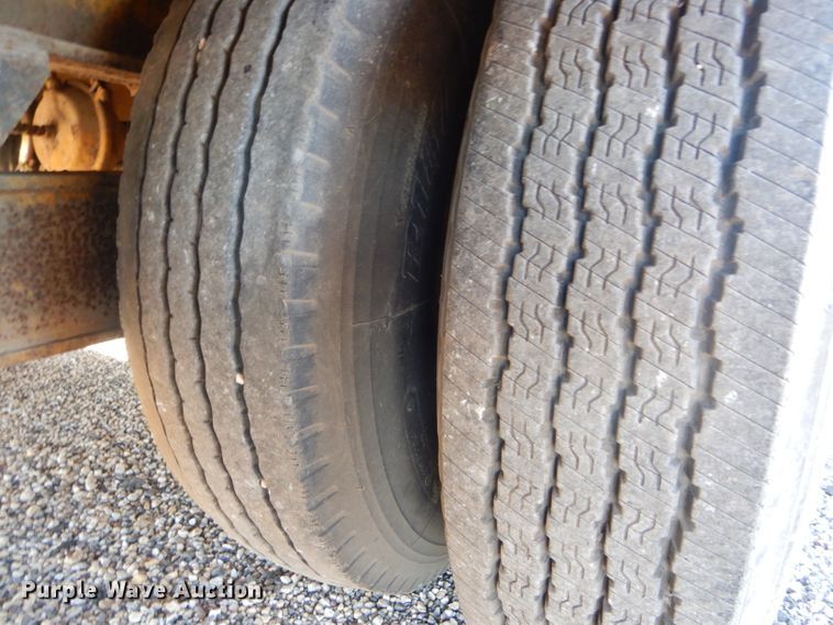 image for item DH6171 1977 Load King 302DFP equipment trailer