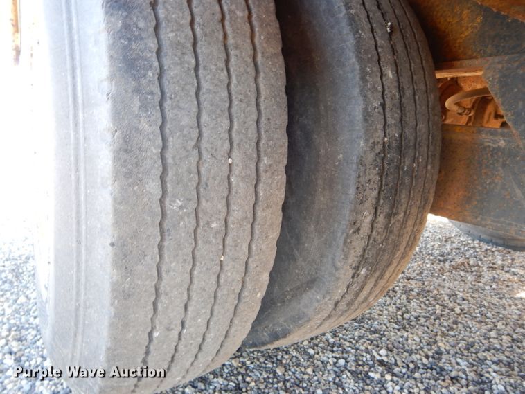 image for item DH6171 1977 Load King 302DFP equipment trailer