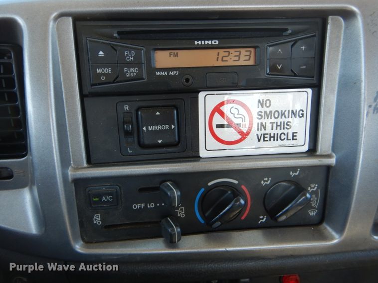 image for item DH6173 2013 Hino 268 service truck with crane