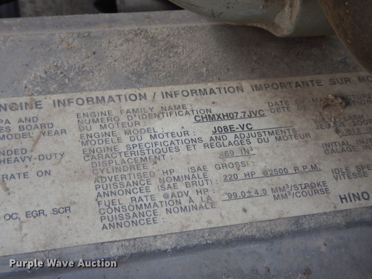 image for item DH6173 2013 Hino 268 service truck with crane