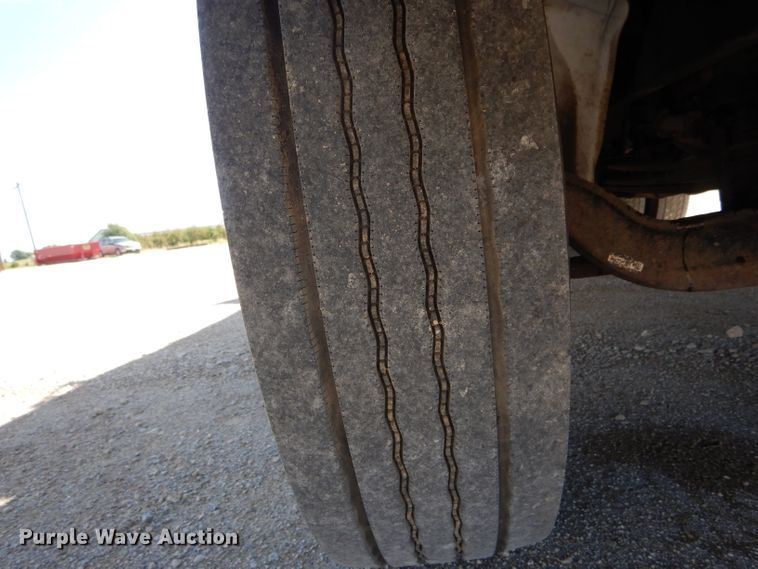 image for item DH6173 2013 Hino 268 service truck with crane