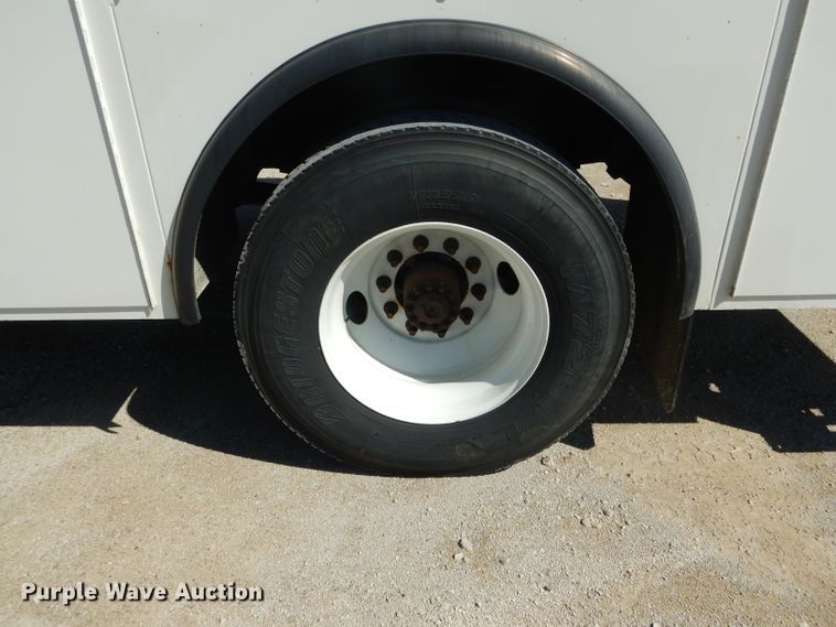 image for item DH6173 2013 Hino 268 service truck with crane