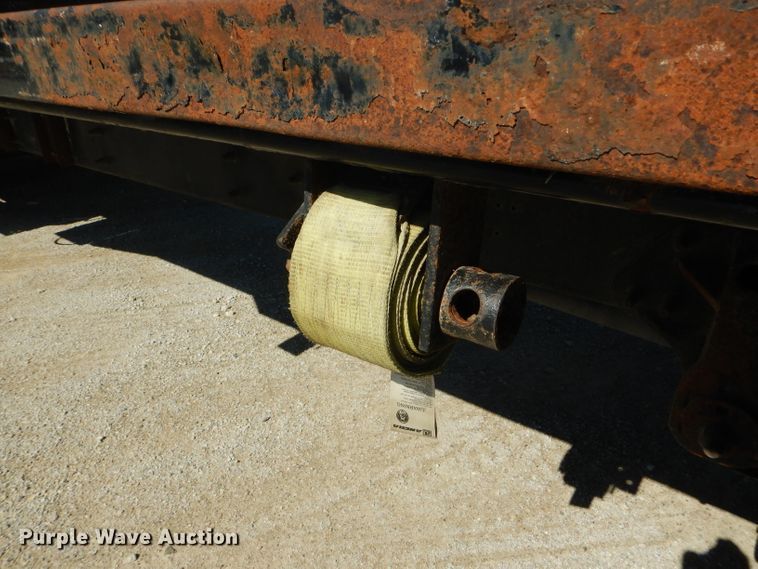 image for item DH6174 2006 Hino 268 flatbed truck