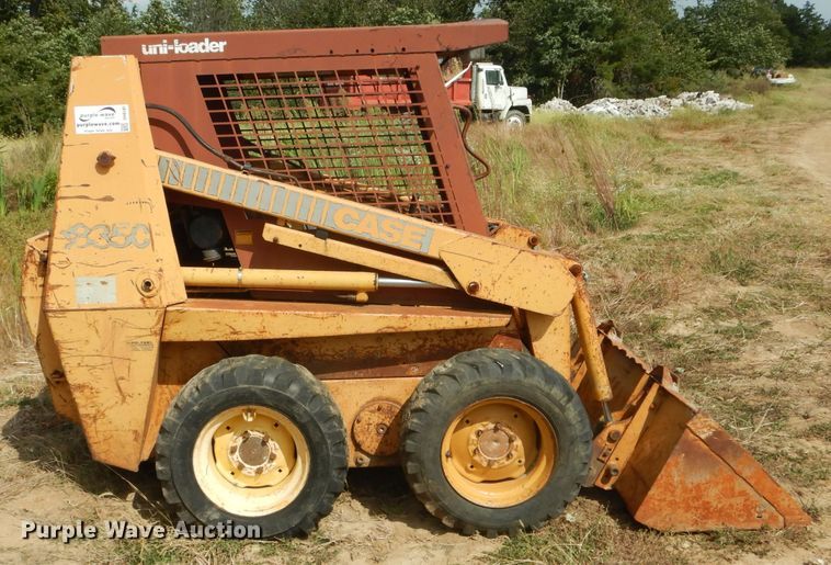 image for item DH6181 1988 Case 1835C skid steer