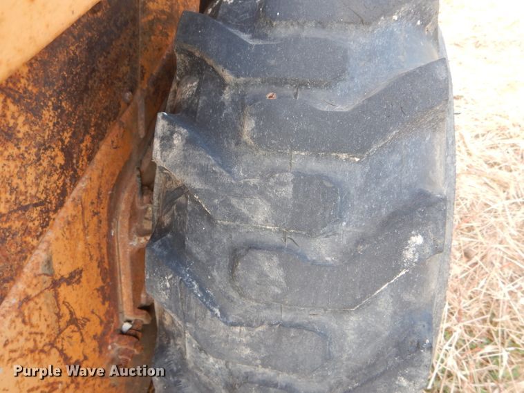 image for item DH6181 1988 Case 1835C skid steer