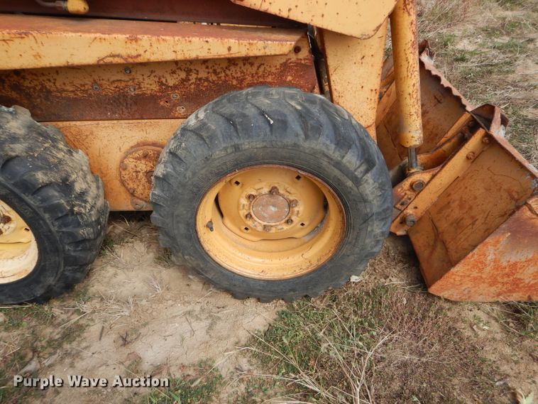 image for item DH6181 1988 Case 1835C skid steer