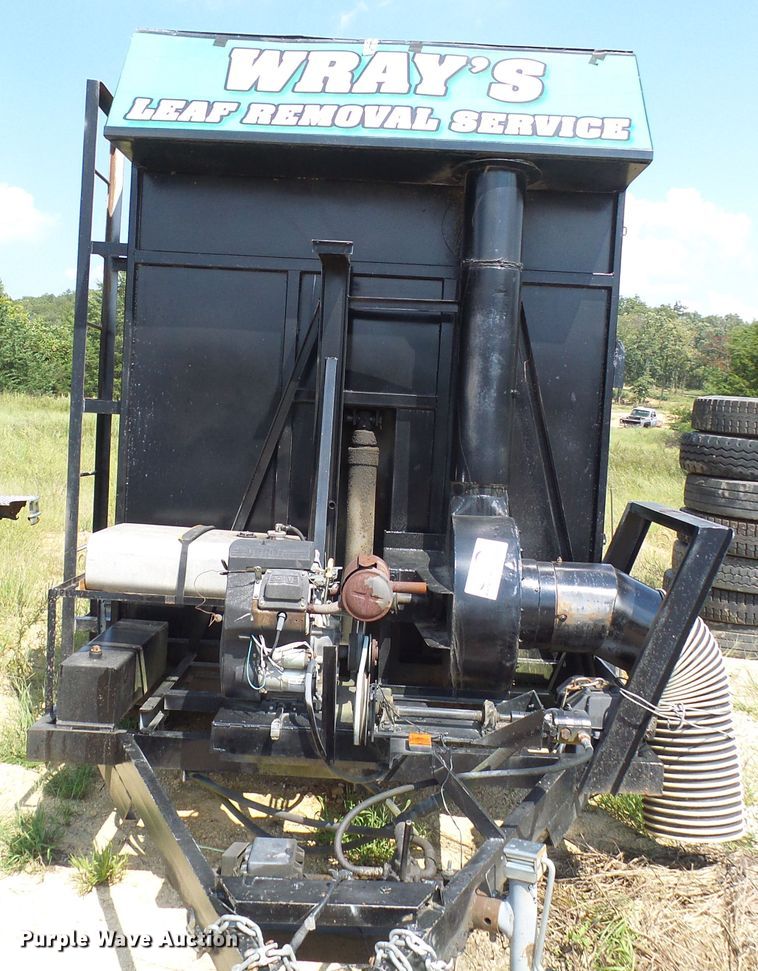 image for item DI0662 2004 shop built enclosed utility trailer