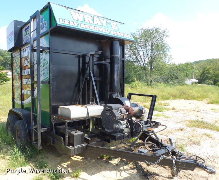 image for item DI0662 2004 shop built enclosed utility trailer