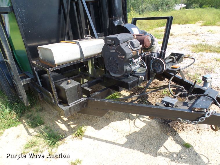 image for item DI0662 2004 shop built enclosed utility trailer