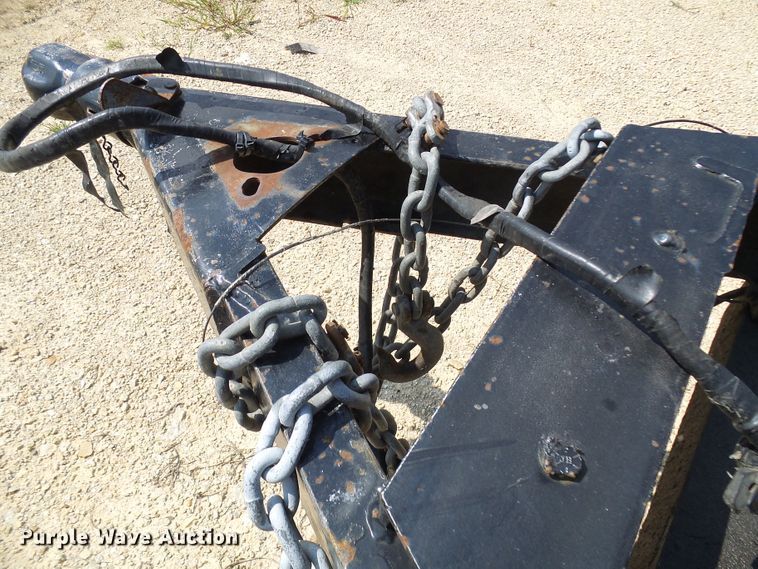 image for item DI0662 2004 shop built enclosed utility trailer