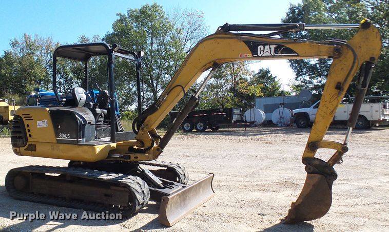 image for item DI0686 2002 Caterpillar 304.5 mini excavator