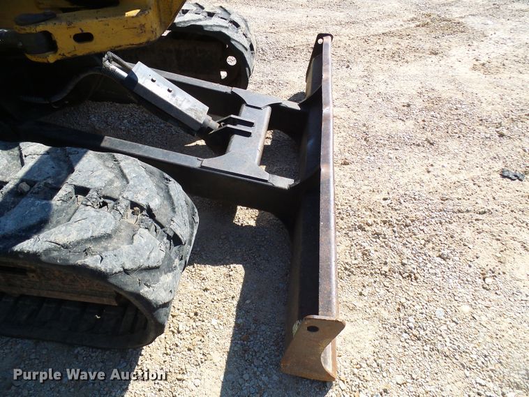 image for item DI0686 2002 Caterpillar 304.5 mini excavator