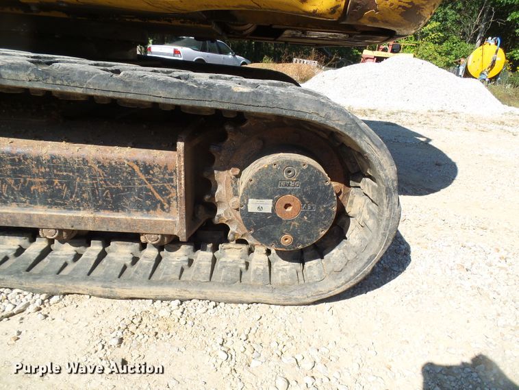 image for item DI0686 2002 Caterpillar 304.5 mini excavator
