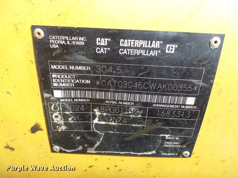 image for item DI0686 2002 Caterpillar 304.5 mini excavator