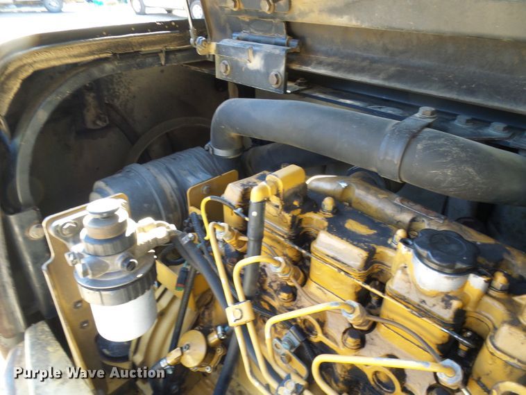 image for item DI0686 2002 Caterpillar 304.5 mini excavator